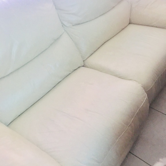 Electric Leather Soga - Picture 2 of 5